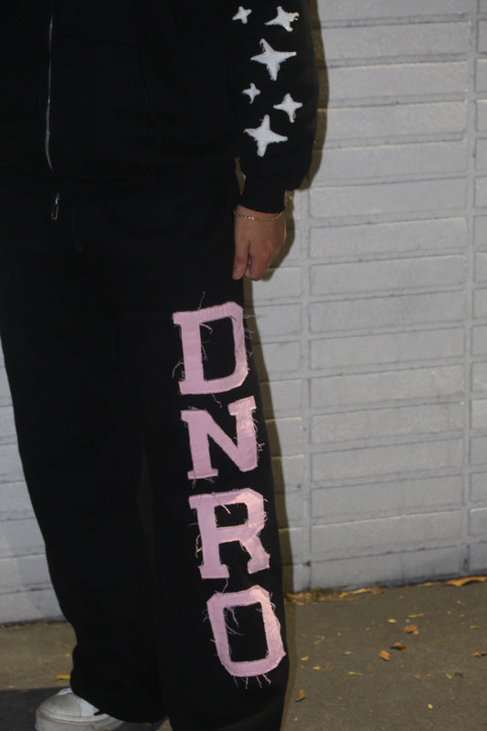 DNRO PINK PANTS